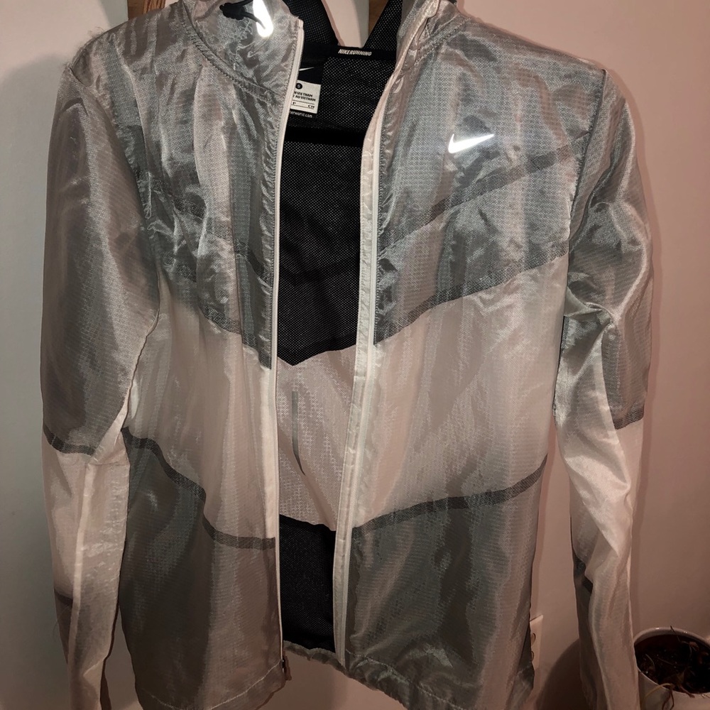 Rare Silver and Black Nike Running Windbreaker